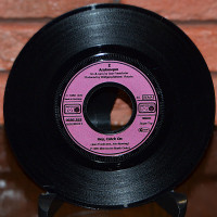 ARABESQUE “Marigot Bay” /7” Single/