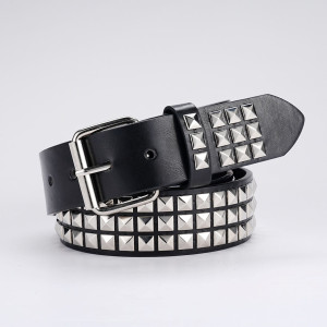 Metal Pyramid Studded 3,7x120 /Belt/