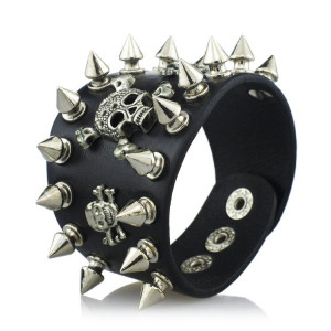 Two Row 18 Spikes with 3 Skulls /Wristband/